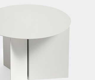 Hay 'Slit' round table, small, white WHITE HAY122SLI358WHI