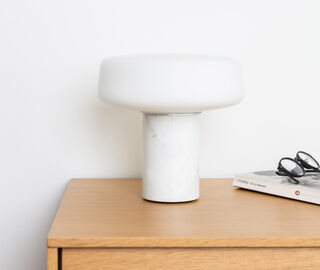 Case Furniture 'Solid Table Light', Carrara marble, small, US plug MULTICOLOUR CAFU20SOL495WHI