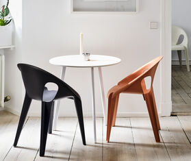 Magis &#39;Bell&#39; chair, orange, set of four ORANGE MAGI21BEL740ORA