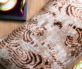 Les-Ottomans Silk velvet cushion, cream and brown MULTICOLOUR OTTO26SIL444MUL