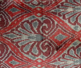 Les-Ottomans Silk velvet cushion, grey and red MULTICOLOUR OTTO22VEL977MUL