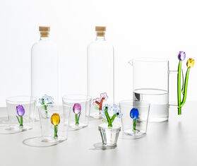 Ichendorf Milano &#39;Tulips&#39; jug, multicolor MULTICOLOUR ICMI25BOT396MUL