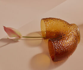 AYTM &#39;Arura&#39; vase, low AMBER AYTM22ARU637AMB