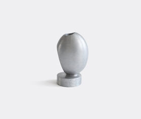 Origin Made &#39;Poise&#39; candle holder, vertical SILVER ORMA22POI365SIL