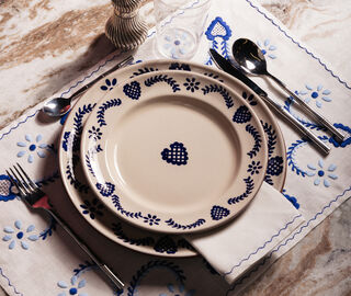 House of Capricorn 'Viana' placemat and napkin set, blue BLUE HOCA26VIA373BLU
