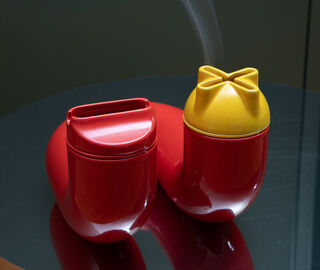 artetica 'U' ashtray add-on, flame scarlet RED ARTE26ASH379RED