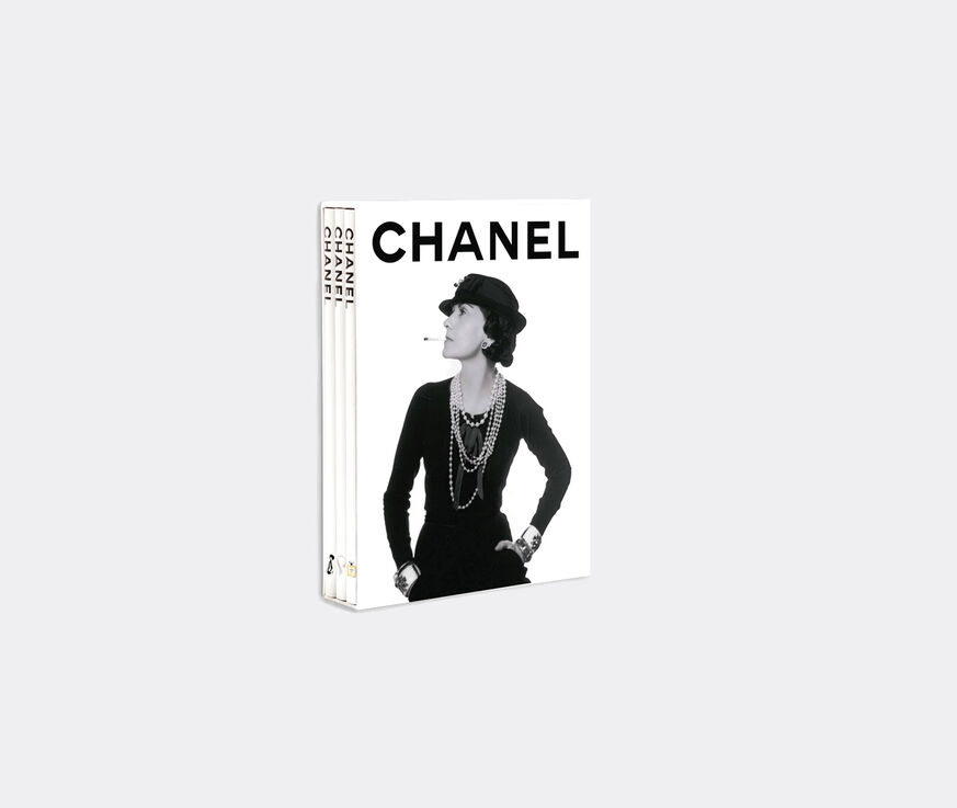 Assouline Chanel, 3-volume collection  ASSO15CHA184WHI