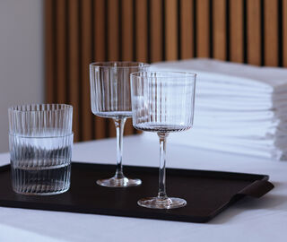 LSA International 'Gio Line' wine glass, set of four, clear TRANSPARENT LSAI23GIO255TRA
