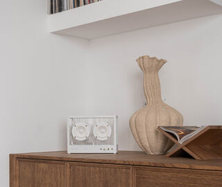 Transparent 'Small Transparent Speaker', white WHITE TRAN23SMA030WHI