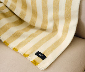 Hay &#39;Duo&#39; throw, cream IVORY HAY125DUO795WHI