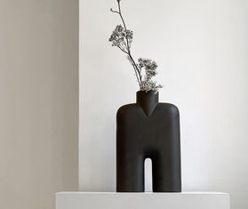 101 Copenhagen 'Cobra Tall' medium  vase, coffee BROWN COPH25COB249BRW