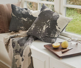 AYTM 'Sessio' tray, black, square BLACK AYTM21SES992BLK