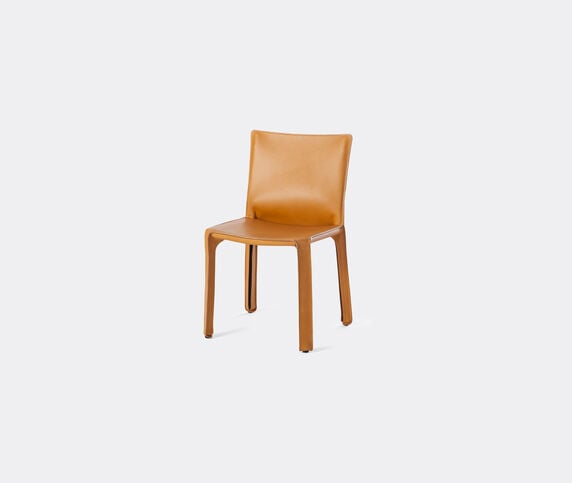 Cassina 'Cab 412' chair, leather, beige  CASS21CAB071BRW