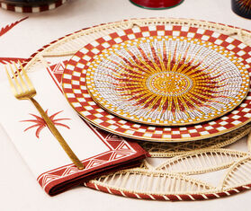 La DoubleJ &#39;Sol&#39; raffia placemat, set of two, natural MULTICOLOUR LADJ24SOL403MUL