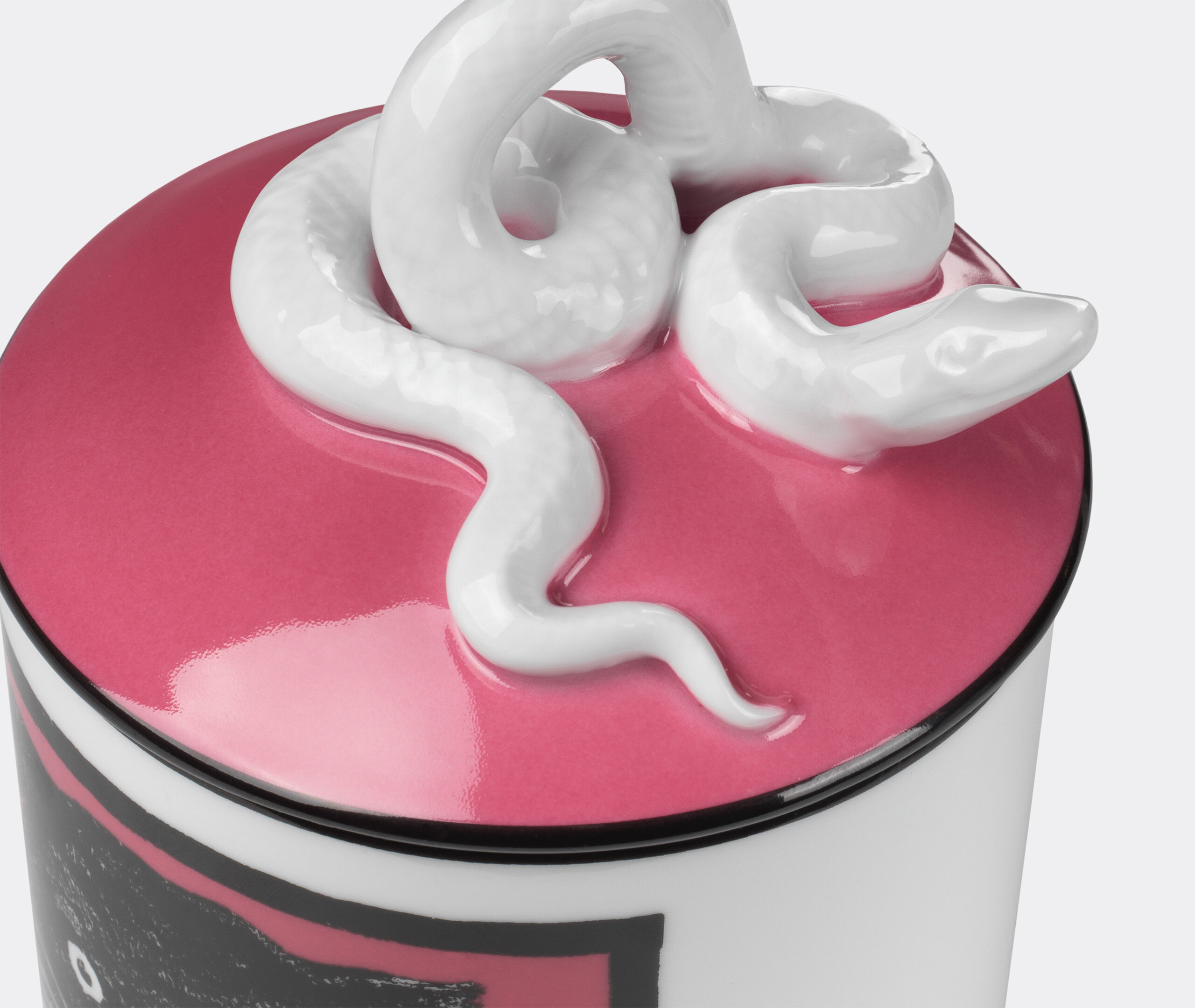 Panther' snake candle by Gucci | Candlelight And Scents | FRANKBROS