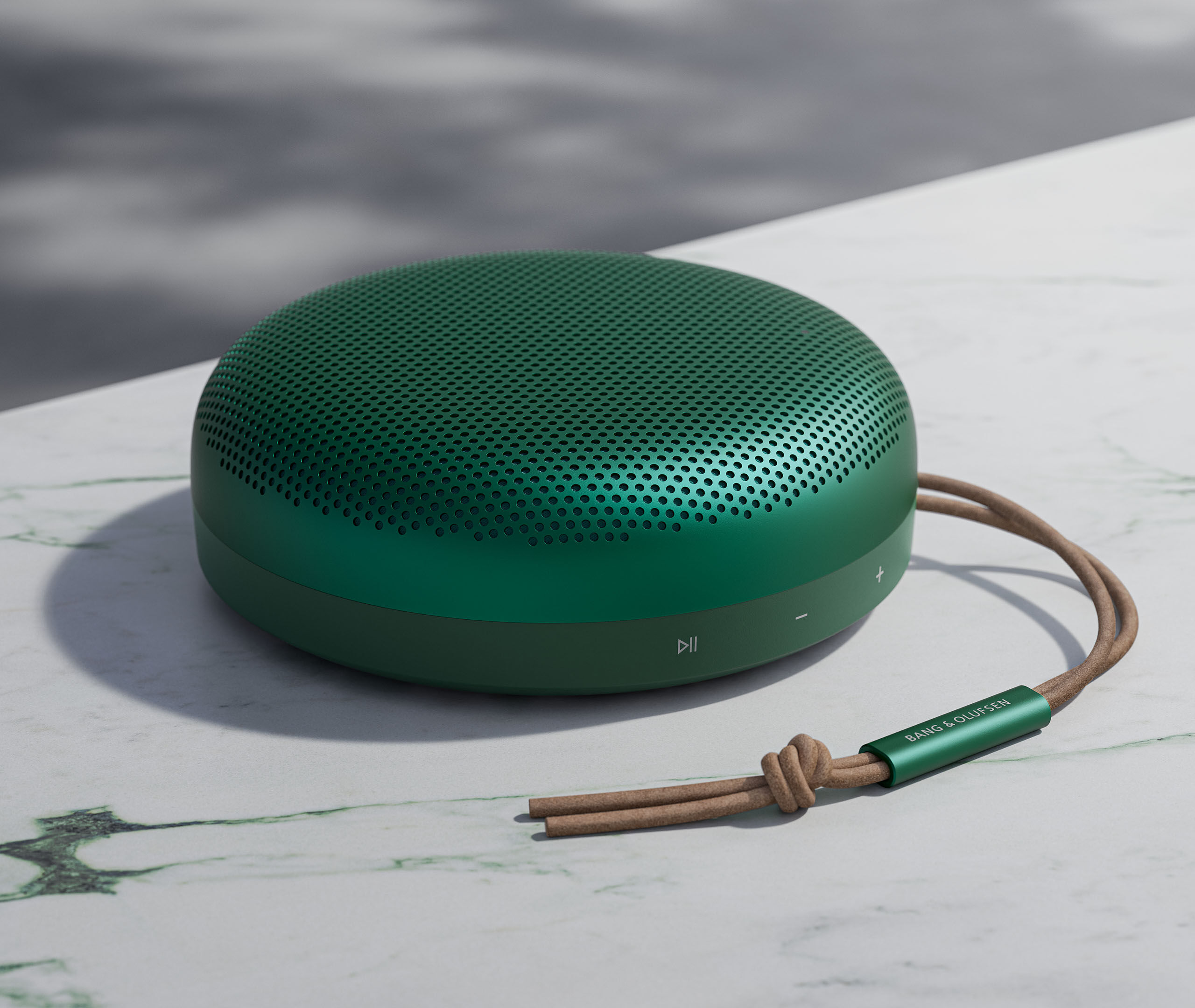 Beosound A1' 2nd Gen, green by Bang & Olufsen | Tech And Tools