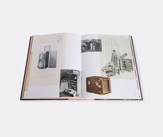Rizzoli International&nbsp;Publications 'Louis Vuitton and Japan: Visionary Journeys' MULTICOLOUR RIZZ25LOU597MUL