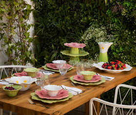 Bordallo Pinheiro &#39;Maria Flor&#39; pitcher MULTICOLOUR BOPI22MAR063MUL