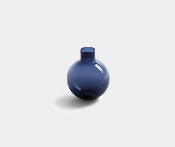 Poltrona Frau 'Blue Pallo' vase, medium Blue POFR20BLU416BLU
