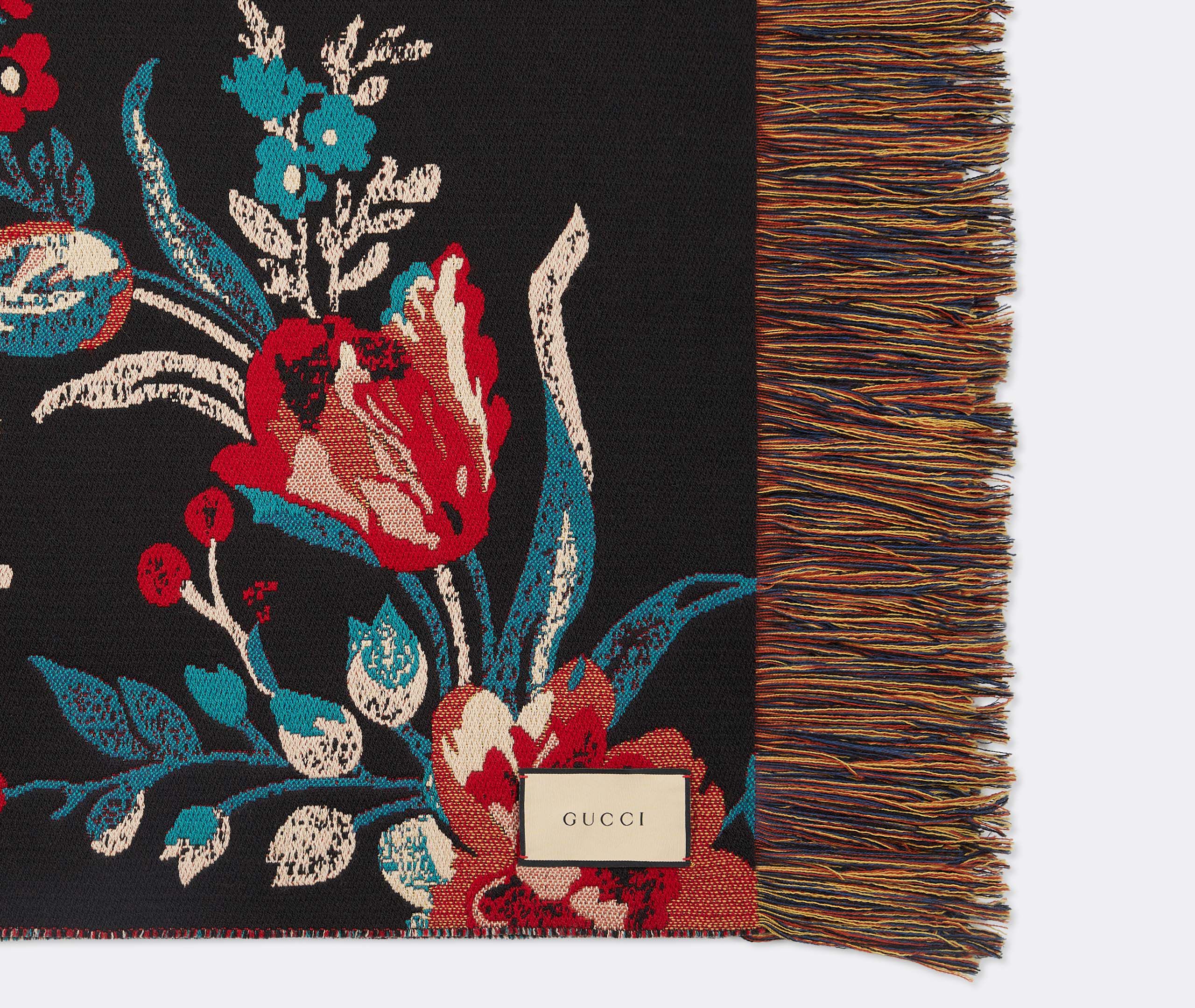 GUCCI　グッチ GG柄 チェック柄 リバーシブル 毛布 ラグ絨毯　掛け布団 Grotesque Garden' plaid blanket by Gucci | Blankets | FRANKBROS