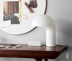 Gejst &lsquo;Leery&rsquo; table lamp, white WHITE GEJS23LEE012WHI