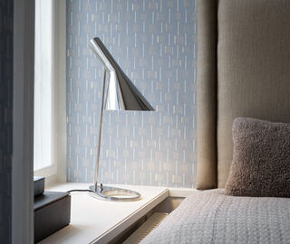 Louis Poulsen 'AJ Mini' table lamp, stainless steel polished, US plug SILVER LOPO23MIN585SIL