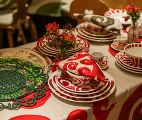 THEMIS Z &#39;Kallos&#39; dessert plate, red RED THEM24KAL682RED