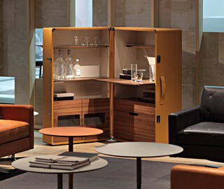 Poltrona Frau 'Isidoro' drinks cabinet IVORY POFR20ISI843BEI