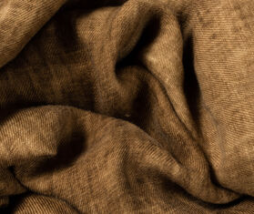 The House of Lyria 'Ampolloso' throw BEIGE HOLY23AMP760BEI