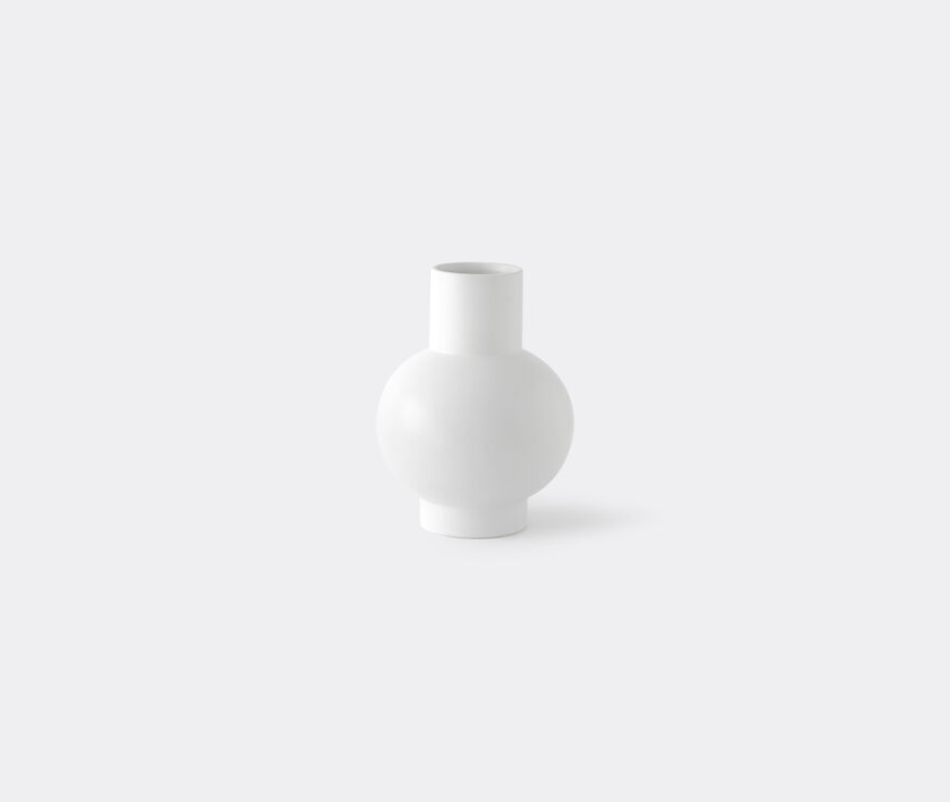 Raawii 'Strøm' vase, small  RAAW19SMA263GRY