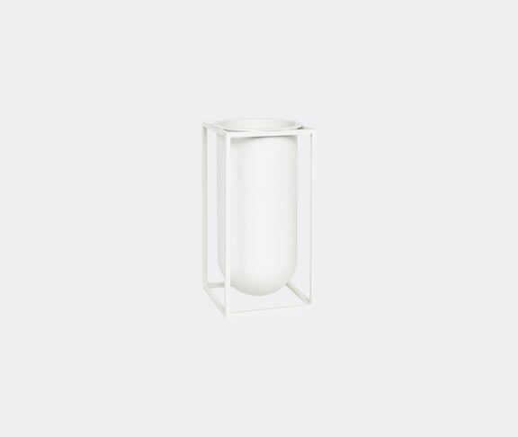 Audo Copenhagen 'Kubus Vase Lolo', white WHITE BYLA22KUB717WHI