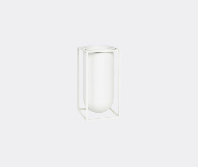 Audo Copenhagen 'Kubus Lolo' vase, white WHITE BYLA22KUB717WHI