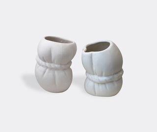 Completedworks 'Two Misfits' vases WHITE COWO22TWO549WHI