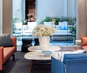 Poltrona Frau &#39;Marianne&#39; pot, large WHITE POFR20MAR546WHI