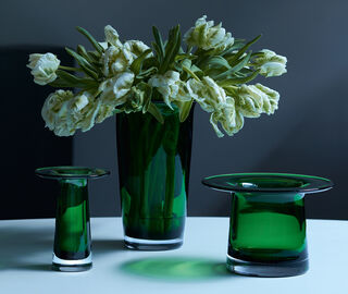 LSA International 'Victoria' vase, medium, fern green GREEN LSAI23VIC887GRN