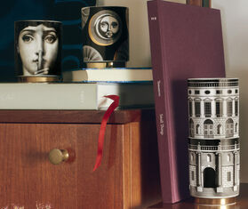 Fornasetti &#39;Architettura&#39; candle GOLD FORN25SCE573MUL