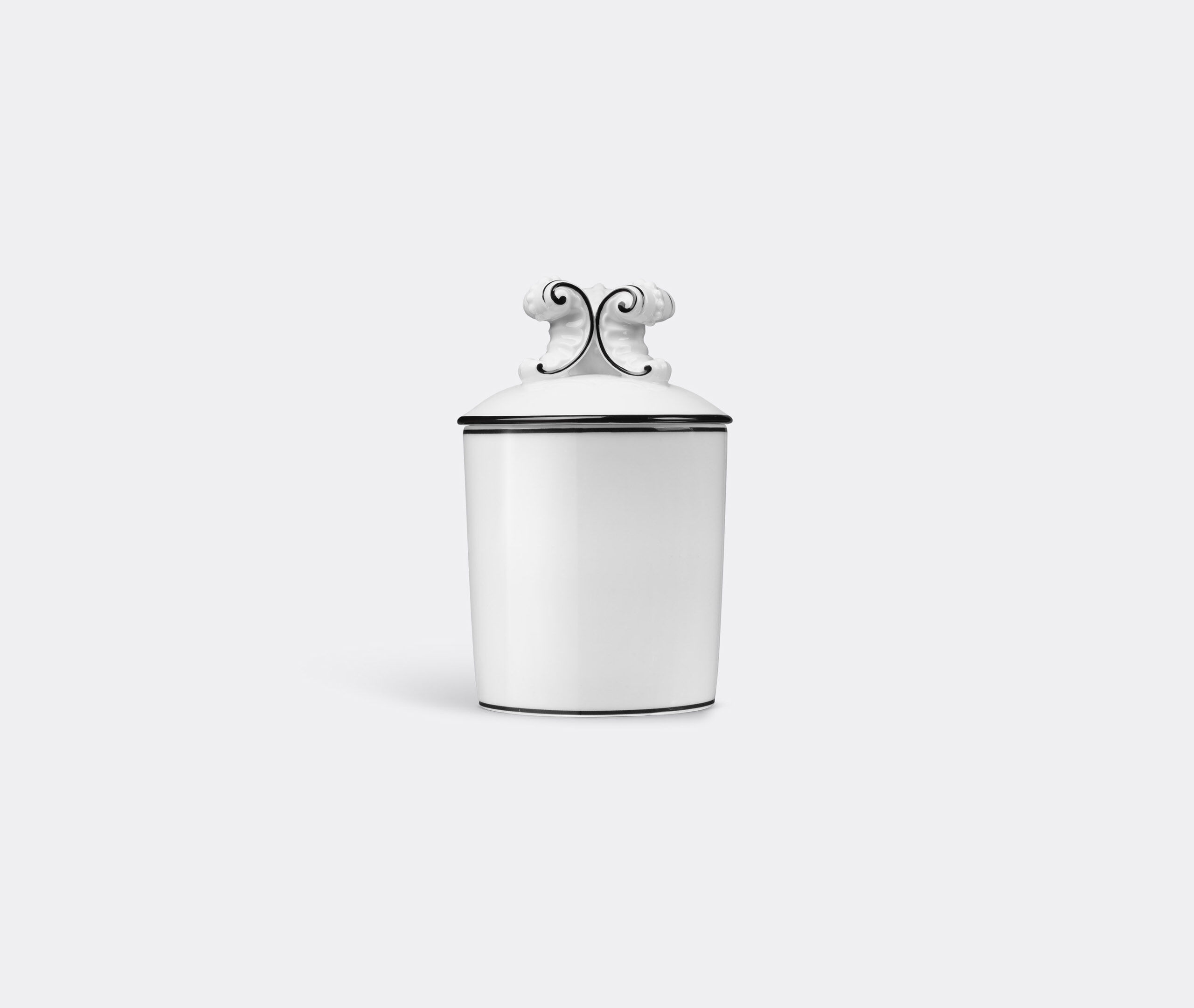 Maison De L'Amour' candle by Gucci | Candlelight And Scents