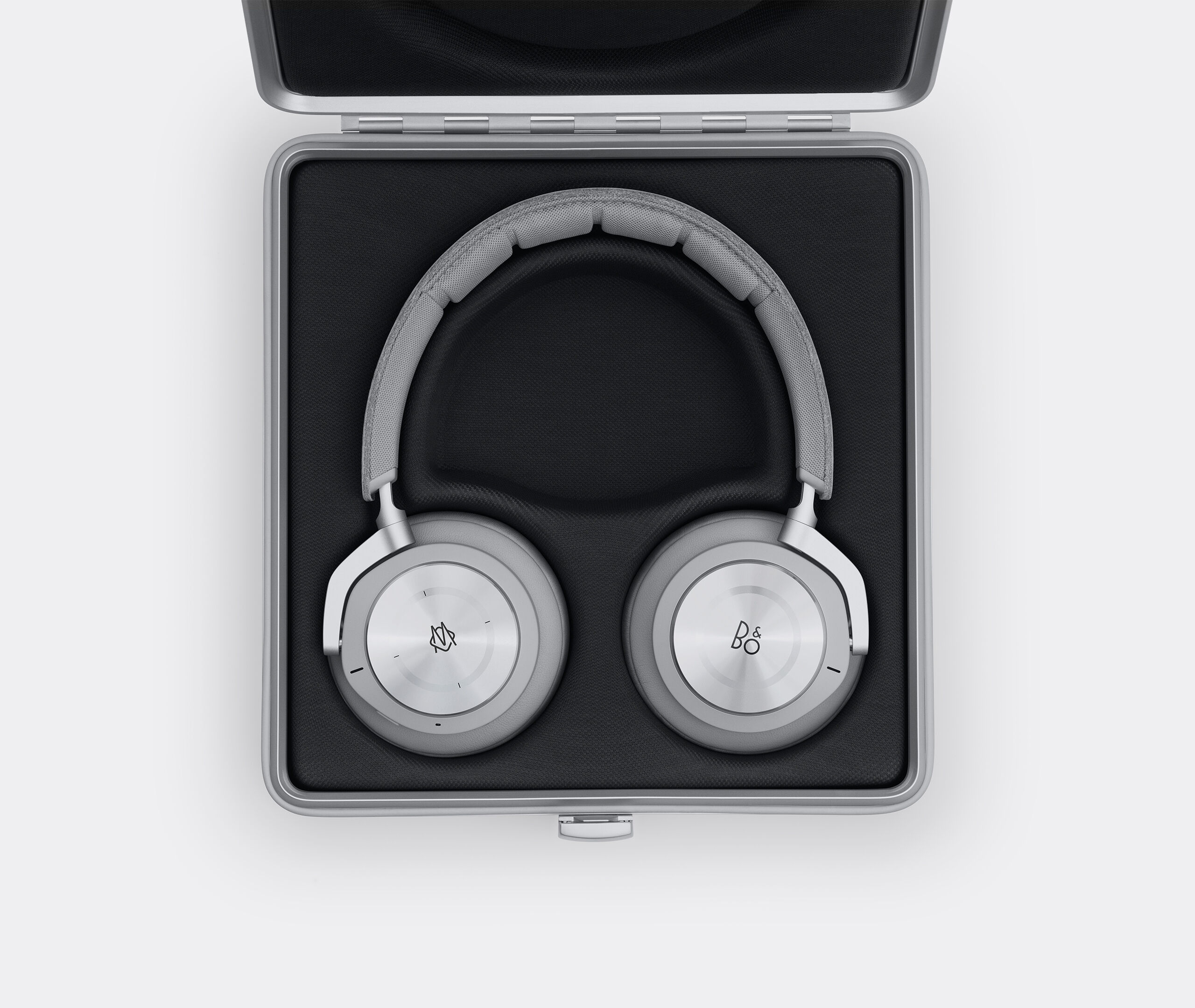 Beoplay H9I' Rimowa Edition by Bang & Olufsen | Audio | FRANKBROS