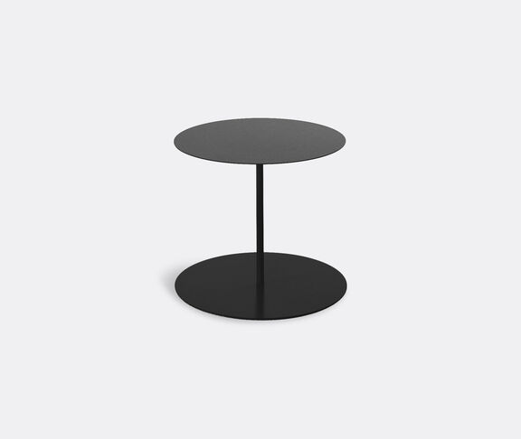 Cappellini 'Gong' table, black undefined ${masterID}