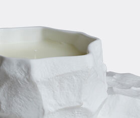 1882 Ltd &#39;Crockery&#39; candle WHITE 188221CRO156WHI