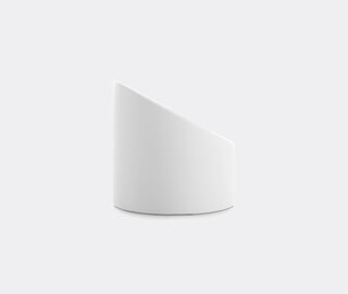 Diabla 'Lipstick' armchair, white WHITE DIAB20PLA027WHI