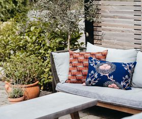 Mumutane &#39;Iki Nest&#39; cushion MULTICOLOUR MUMU23IKI532MUL