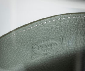 Poltrona Frau 'Leather Pot', tall, sage LIGHT GREEN POFR22LEA272BEI