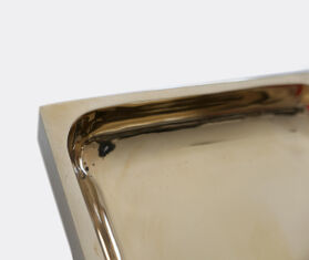 Michael Verheyden Small square tray, brass BRASS MIVE22SQU038BRA