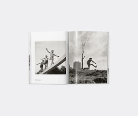 Taschen &#39;Robert Doisneau. Paris&#39; MULTICOLOUR TASC24ROB481MUL