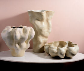 L&#39;Objet &#39;Timna&#39; vase, short, latte LIGHT BROWN LOBJ24TIM648WHI