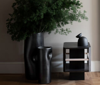 Origin Made 'Portal Vase', large BLACK ORMA22POR129BLK