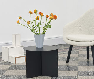 Hay 'Slit' round table, small, black BLACK HAY122SLI334BLK