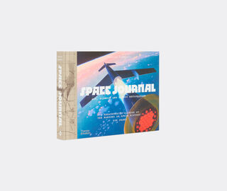 Thames &amp; Hudson 'Space Journal: The Art and Science of Cosmic Exploration' MULTICOLOR THHU26SPA186MUL
