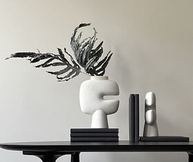 101 Copenhagen &#39;Tribal&#39; vase, white WHITE COPH22TRI648WHI